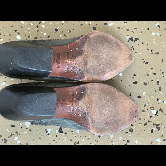 Circles brand booties - Picture 7 of 7